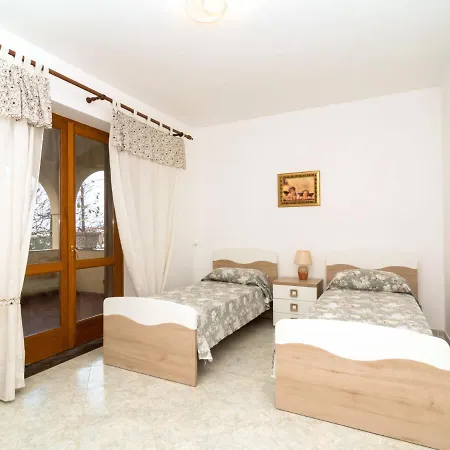 Holiday home Antolusa By Interhome